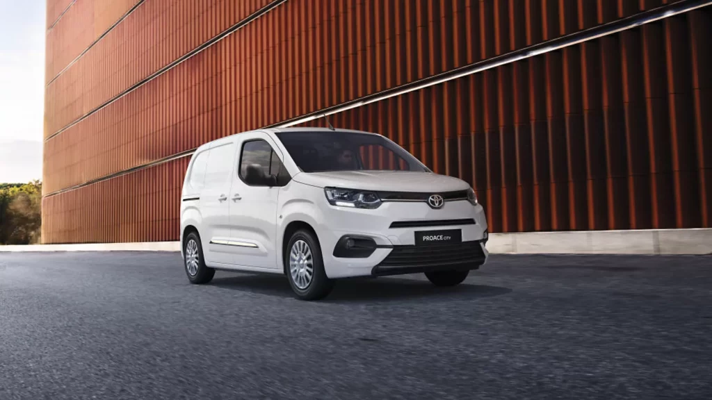 Toyota Proace couleur blanc